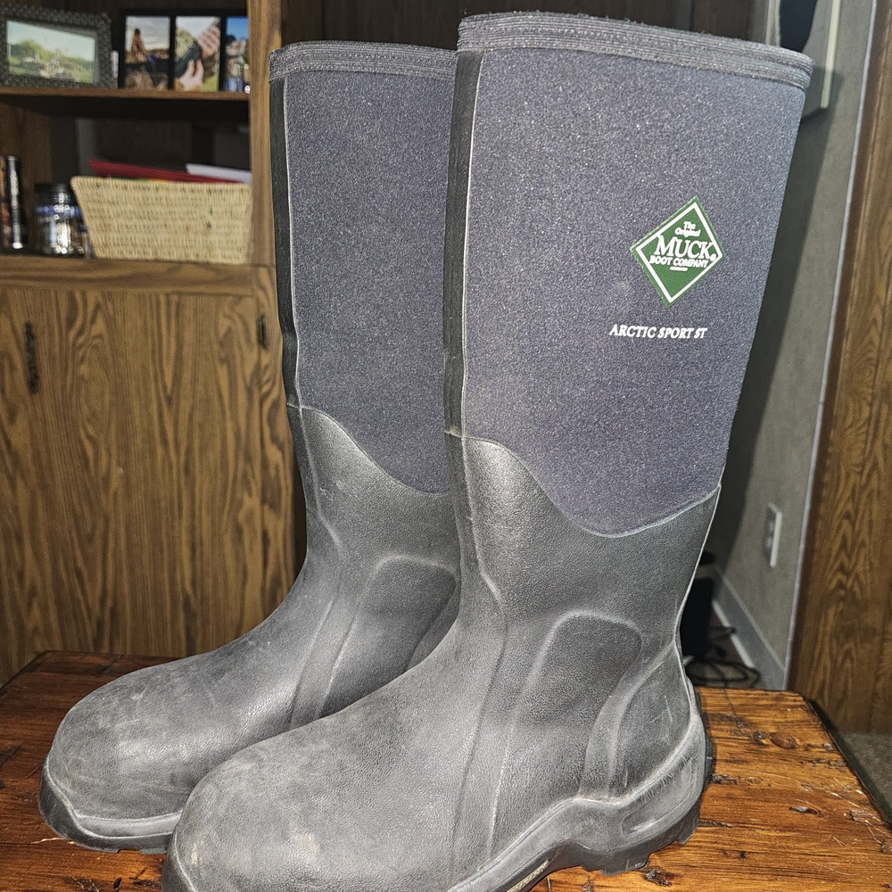 Muck Arctic Sport II Black Boots